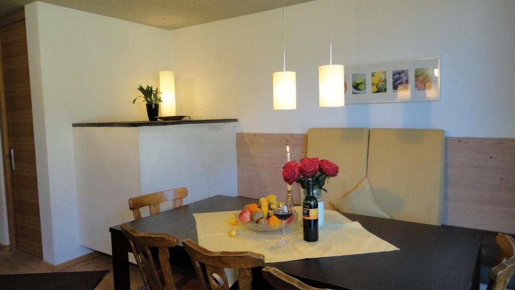 Landhaus Schoesser-Brandler Mayrhofen Habitación foto
